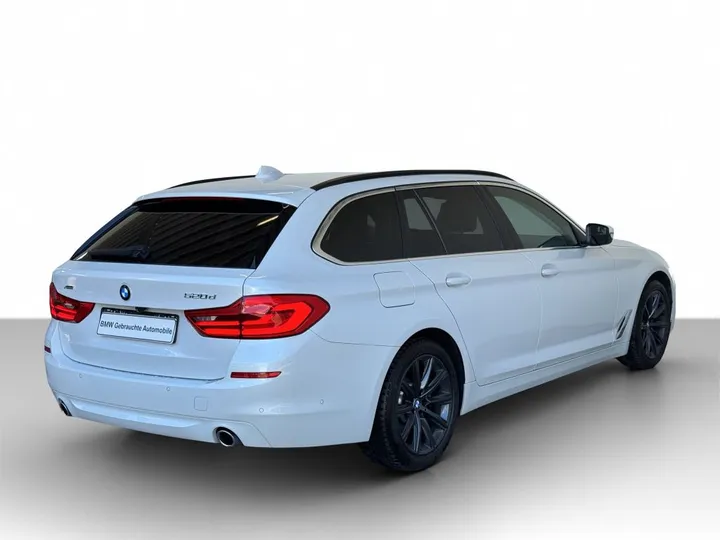 BMW 520