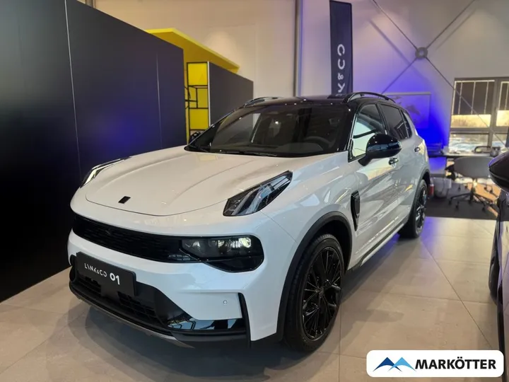Lynk&Co 01