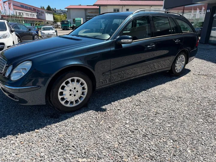 Mercedes-Benz E 280
