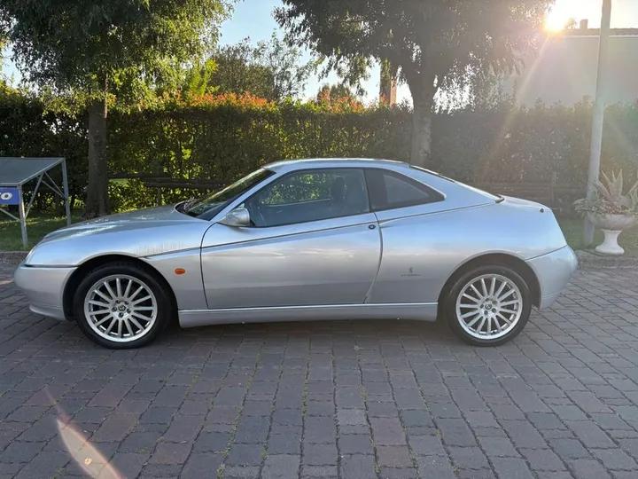 Alfa Romeo GTV