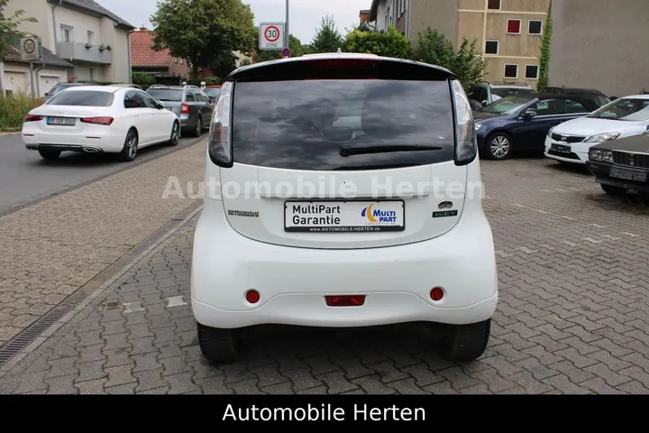 Mitsubishi i-MiEV