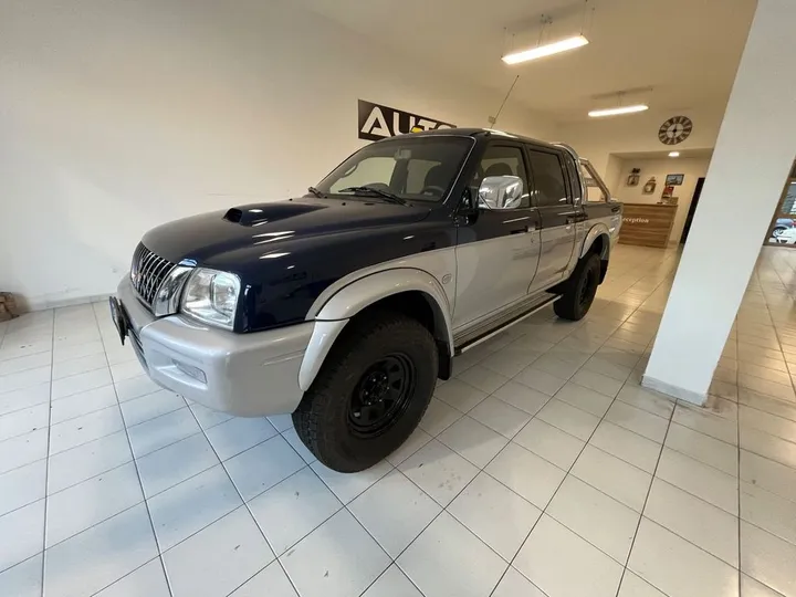 Mitsubishi L200