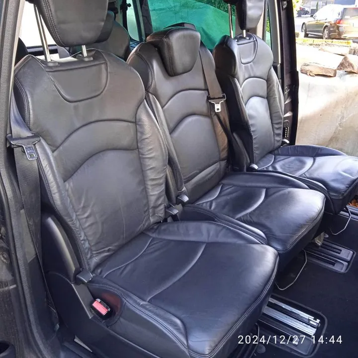 Peugeot 807