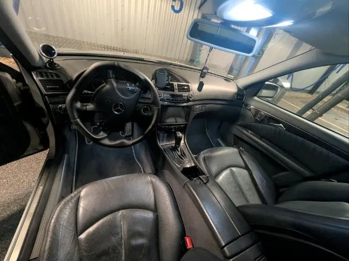 Mercedes-Benz E 500