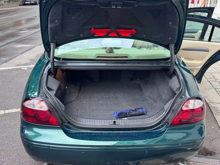 Jaguar S-Type