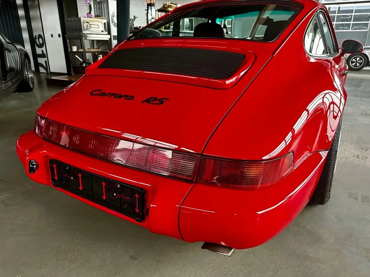 Porsche 964