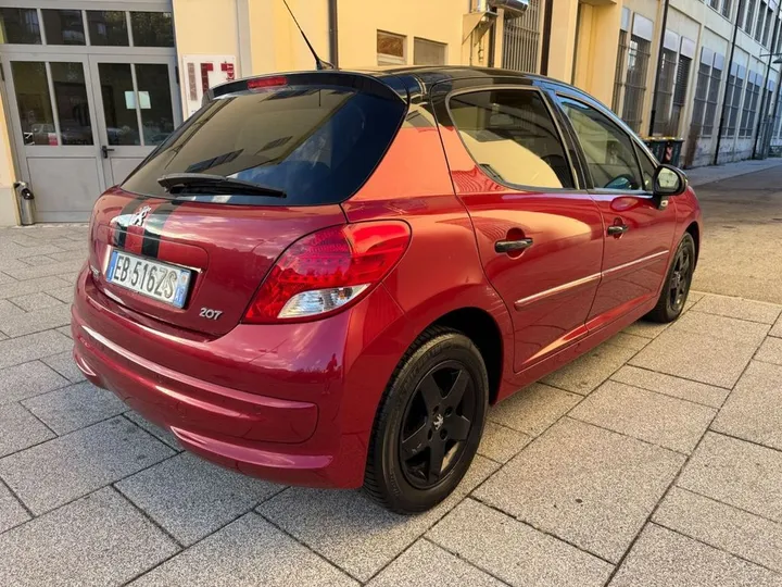 Peugeot 207