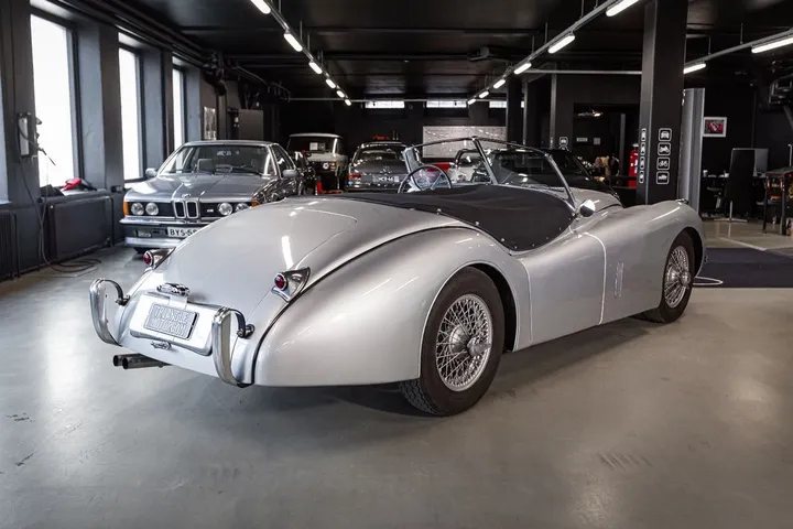 Jaguar XK
