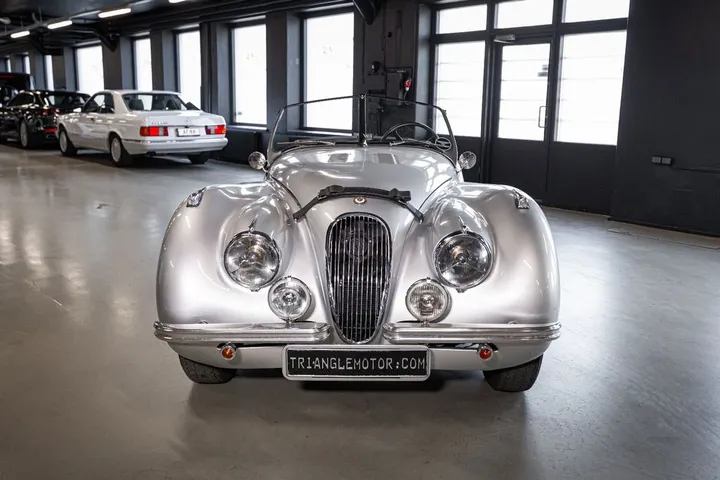 Jaguar XK