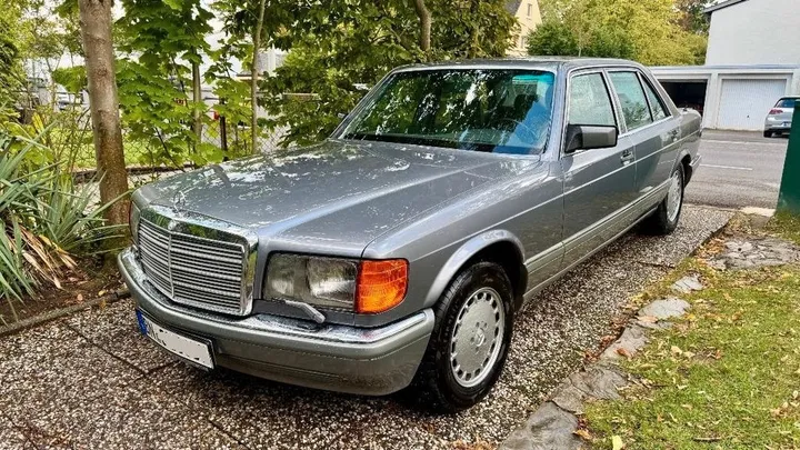 Mercedes-Benz 560