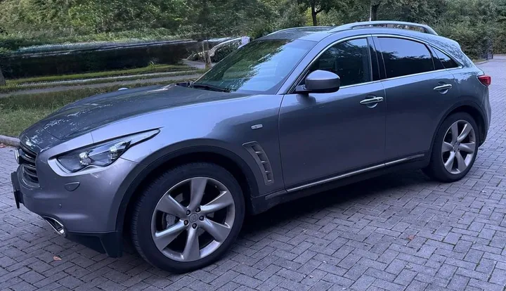 Infiniti FX
