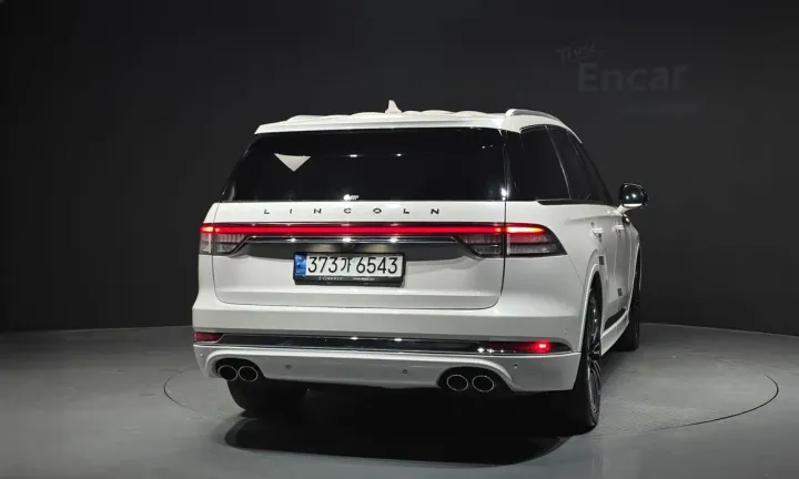 Lincoln Aviator