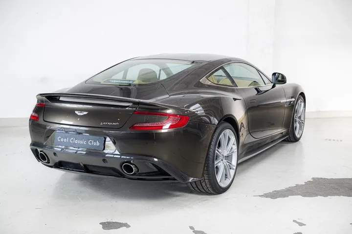 Aston Martin Vanquish