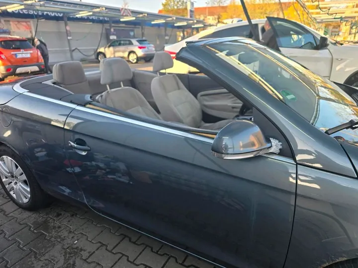 Volkswagen Eos