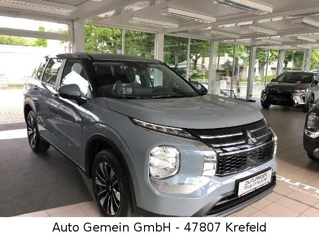 Mitsubishi Plug-in Hybrid Outlander