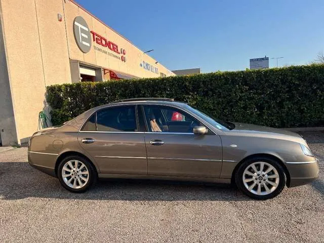 Lancia Thesis
