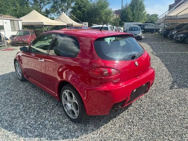 Alfa Romeo 147