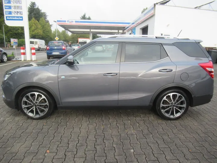 Ssangyong XLV
