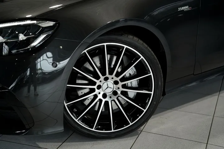 Mercedes-Benz E 53 AMG