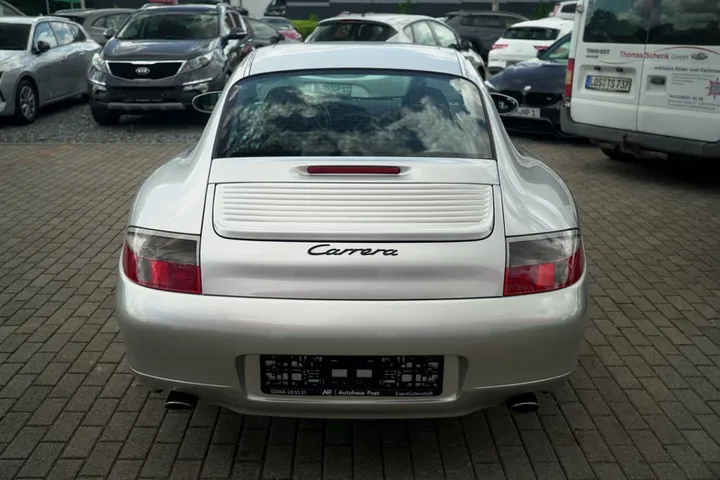 Porsche 996