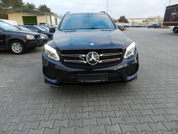 Mercedes-Benz GLE 500
