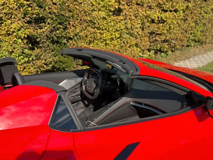 Corvette C8