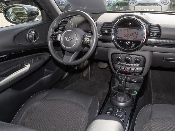 MINI Cooper Clubman