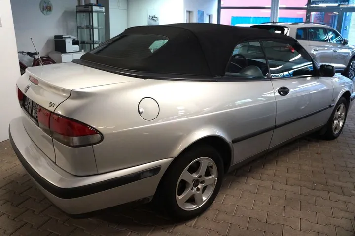 Saab 9-3