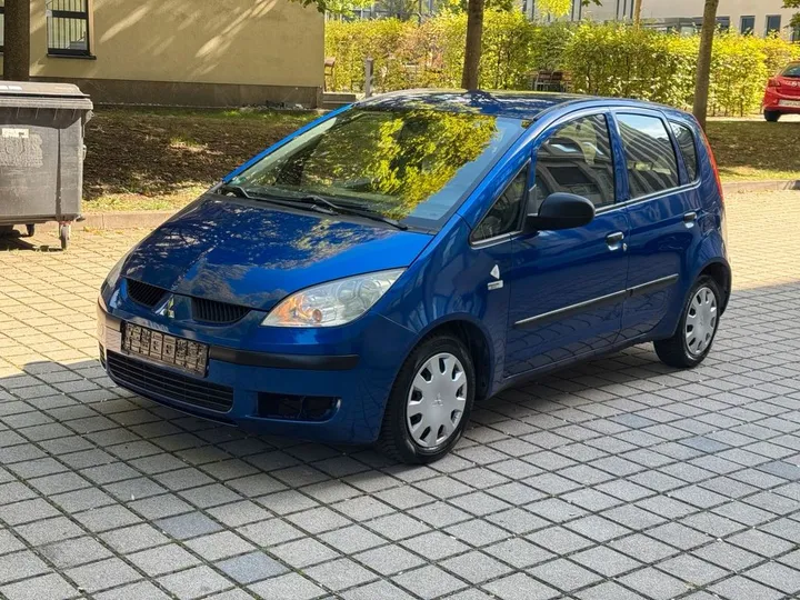 Mitsubishi Colt