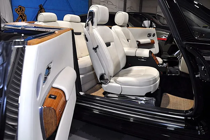 Rolls-Royce Phantom