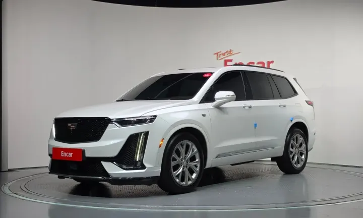 Cadillac XT6