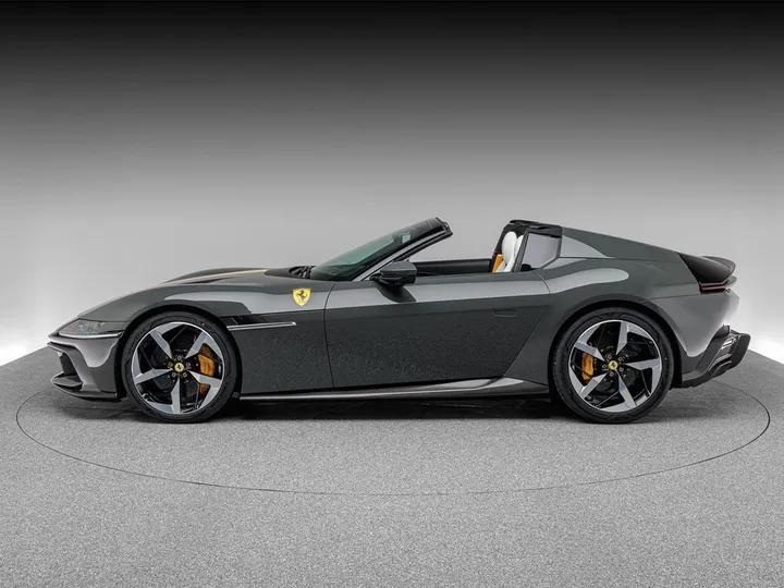 Ferrari 12Cilindri