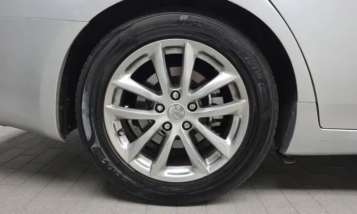 Infiniti G