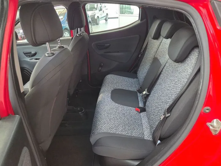 Lancia Ypsilon