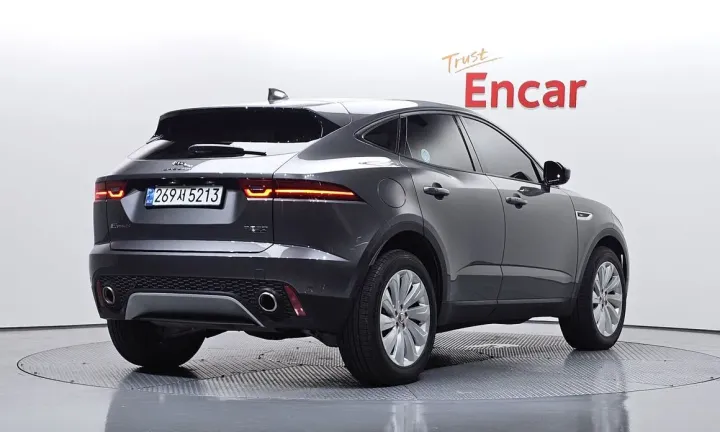Jaguar E-PACE