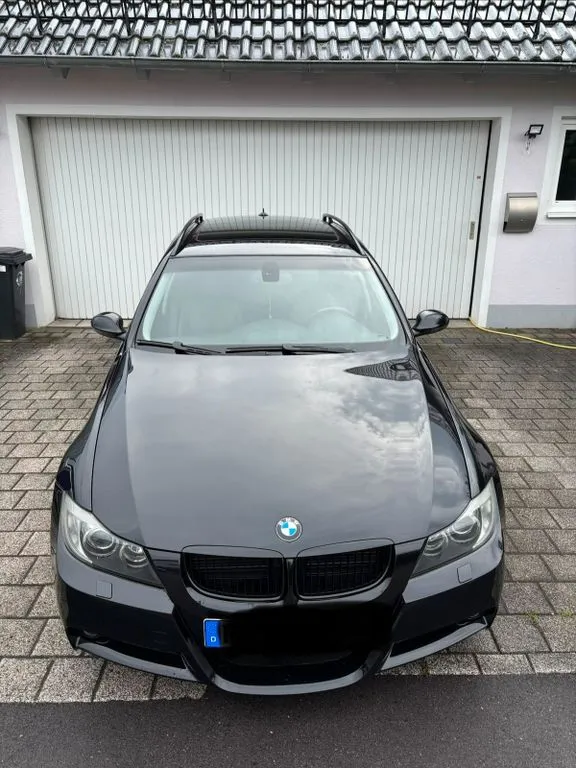 BMW 325