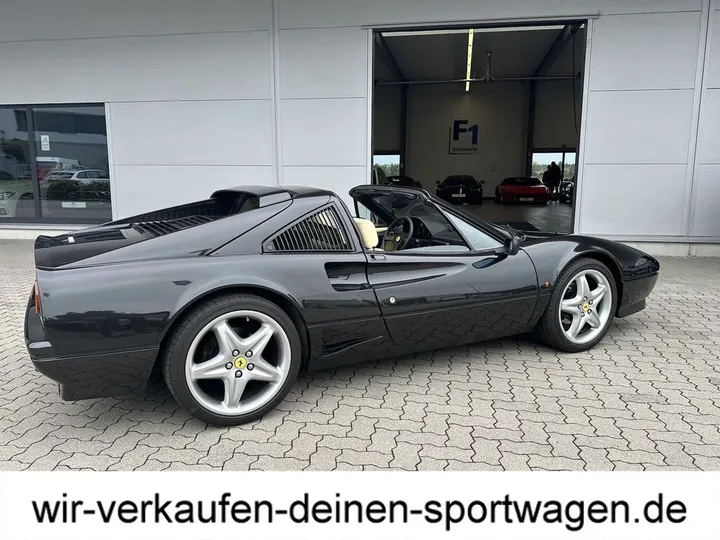 Ferrari 208