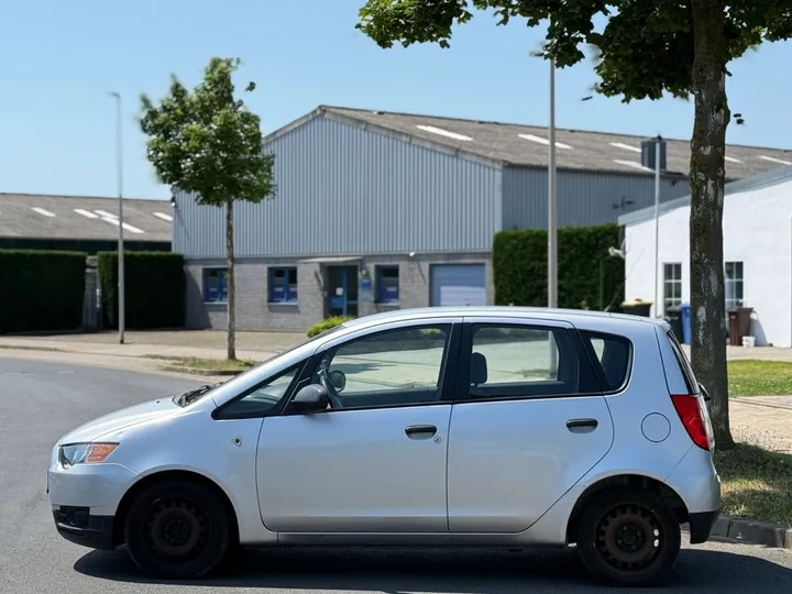 Mitsubishi Colt