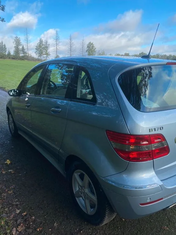 Mercedes-Benz B 170