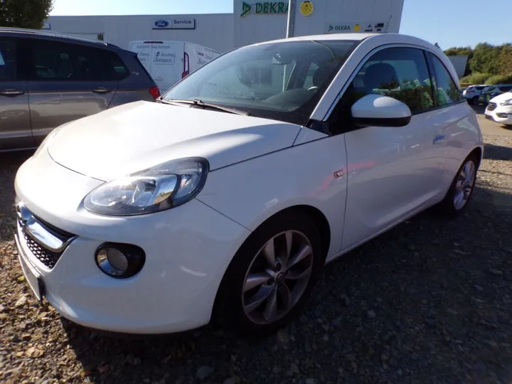 Opel Adam