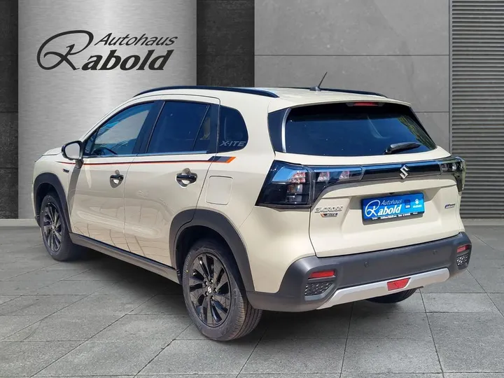 Suzuki (SX4) S-Cross