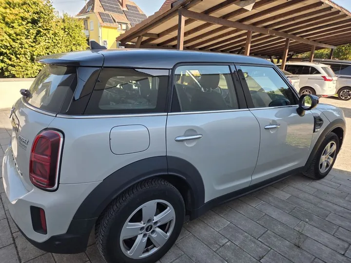 MINI Cooper Countryman