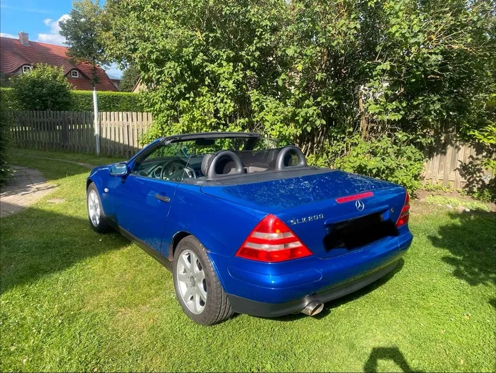 Mercedes-Benz SLK 200