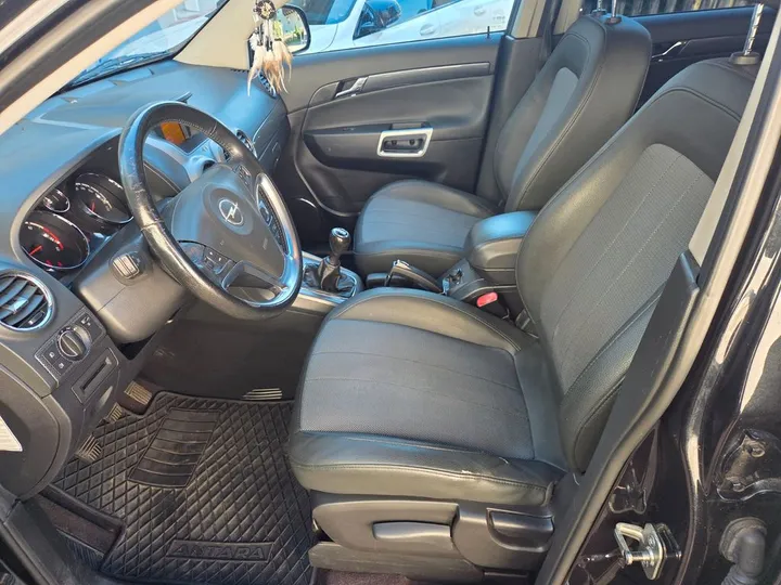 Opel Antara