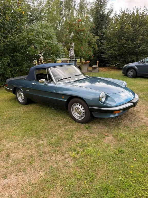 Alfa Romeo Spider