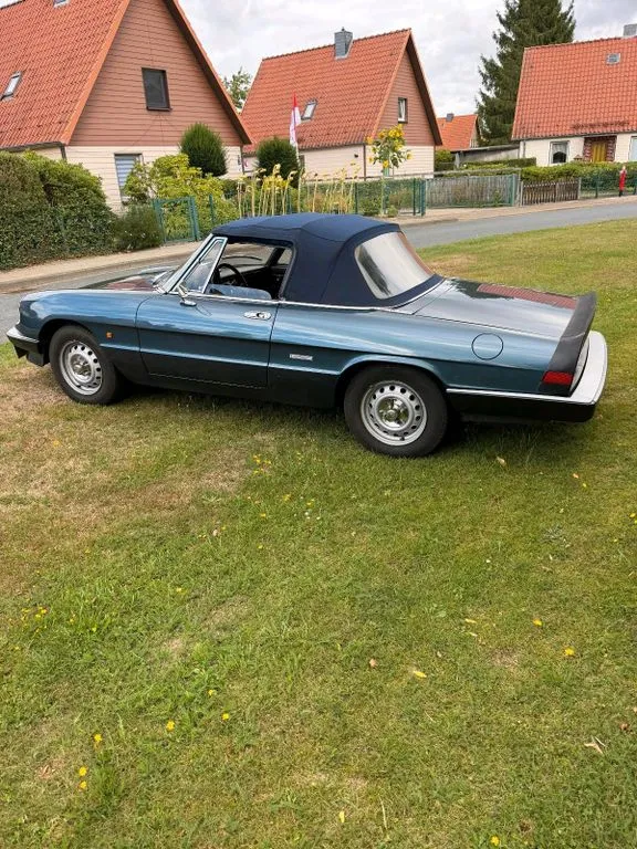 Alfa Romeo Spider