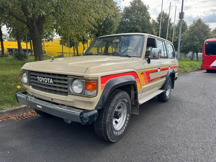 Toyota Land Cruiser