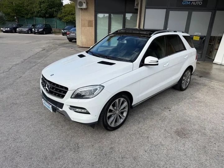 Mercedes-Benz ML 350