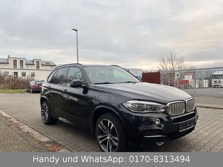 BMW X5 M50