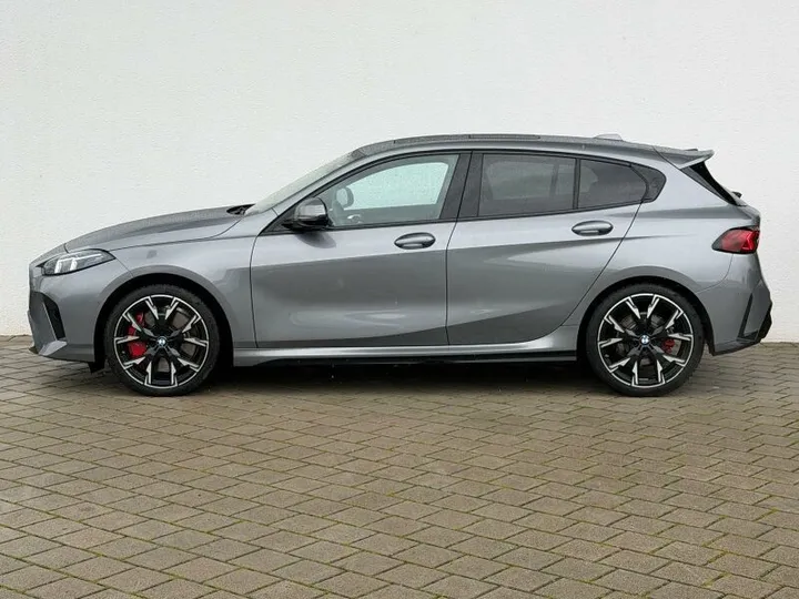 BMW 123